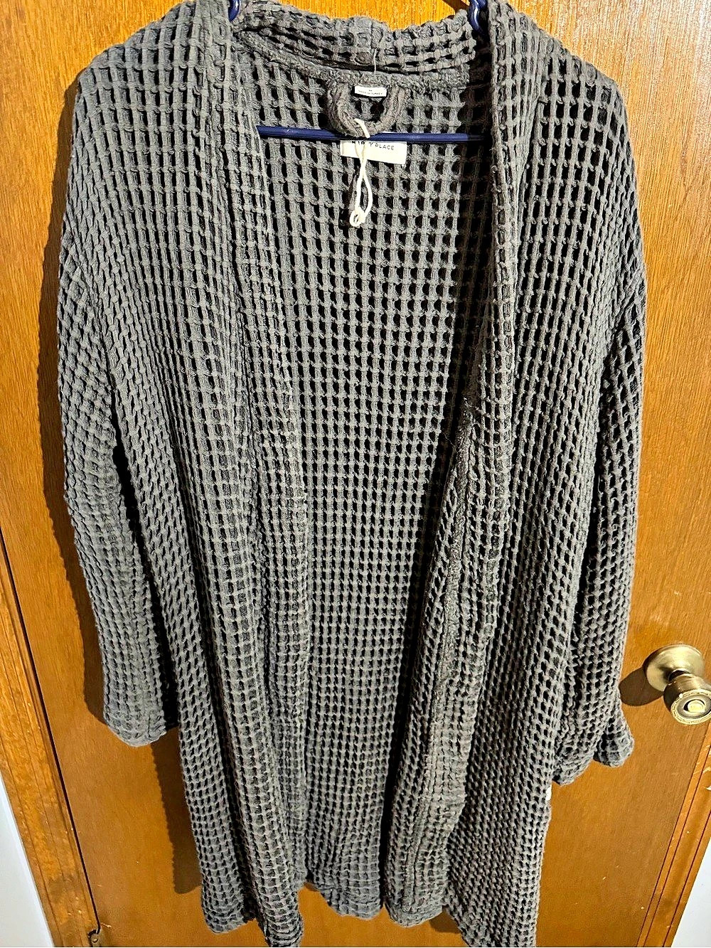 Happy Place Gray waffle robe Like New